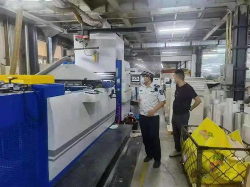 一微克行動(dòng)丨下好秋冬大氣污染防治“先手棋” 大興區(qū)全面啟動(dòng)空氣重污染應(yīng)急減排清單編制工作